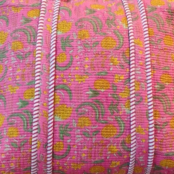 Reusable Quilted Cotton Tote Bag – Hand Screen-Printed Floral Design Pink - Picture 2 of 2